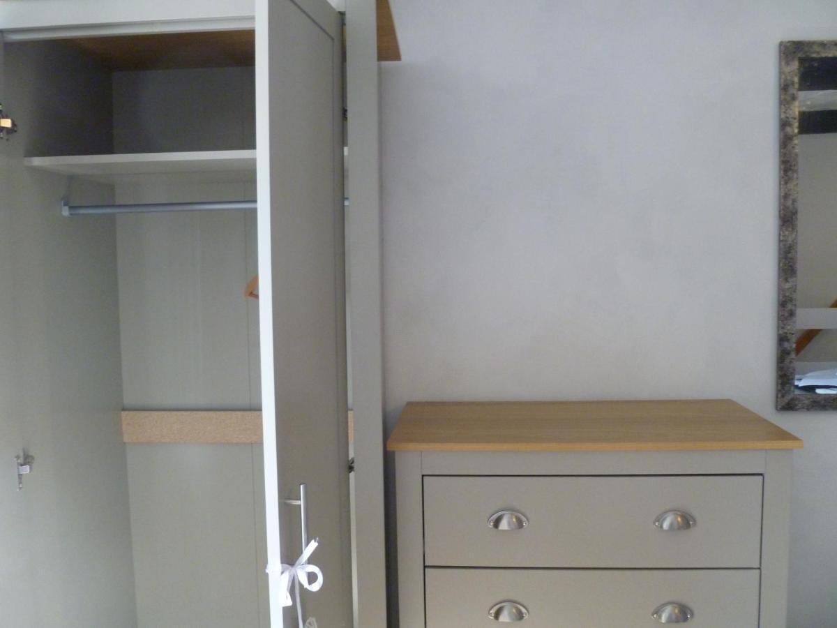 Cosy And Peaceful Maisonette With Terrace, Kidderminster Exteriör bild