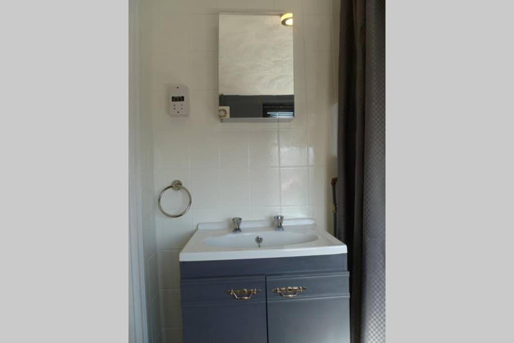 Cosy And Peaceful Maisonette With Terrace, Kidderminster Exteriör bild
