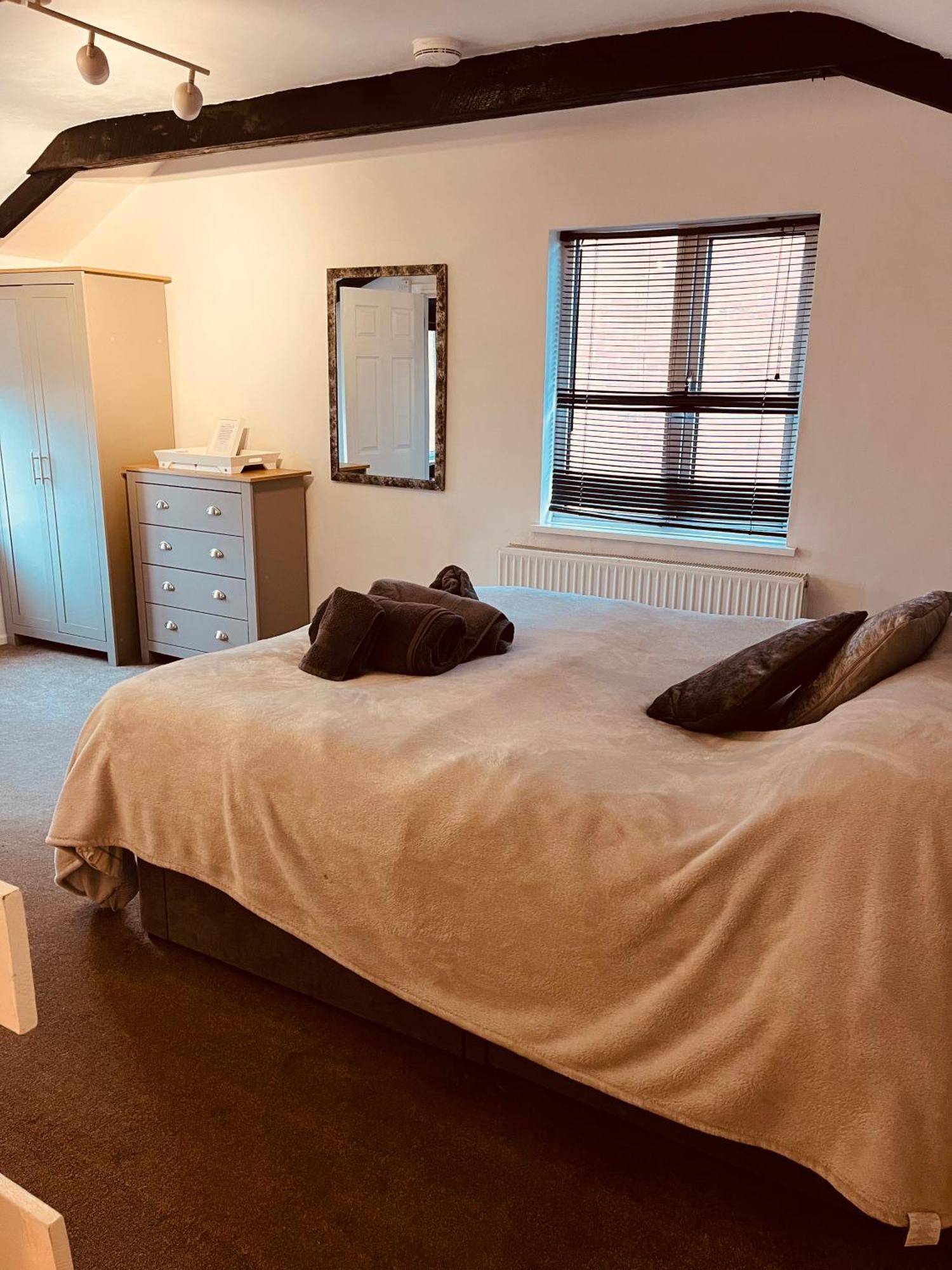 Cosy And Peaceful Maisonette With Terrace, Kidderminster Exteriör bild